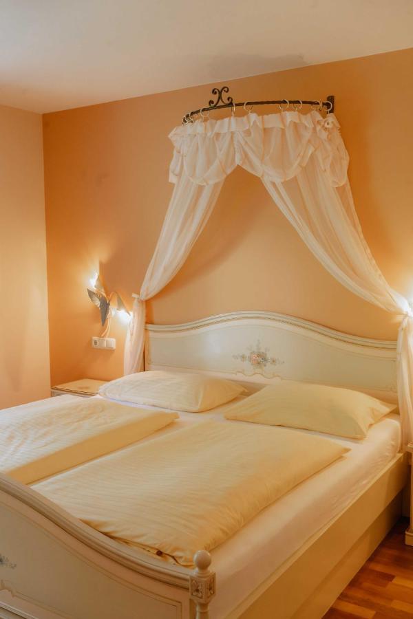 Schloessl Hotel Kindl (Adults Only) Bad Gleichenberg Bagian luar foto