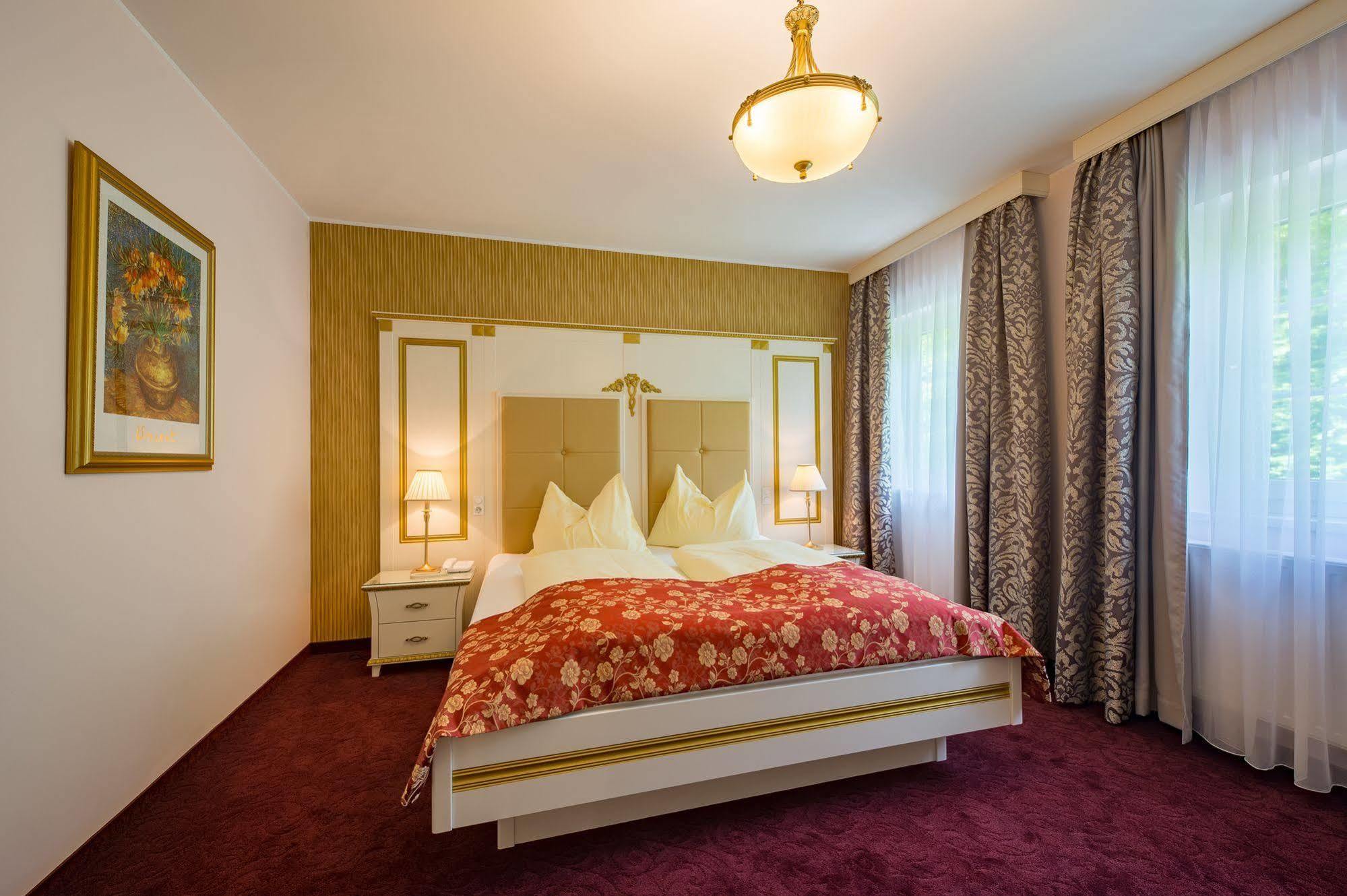 Schloessl Hotel Kindl (Adults Only) Bad Gleichenberg Bagian luar foto